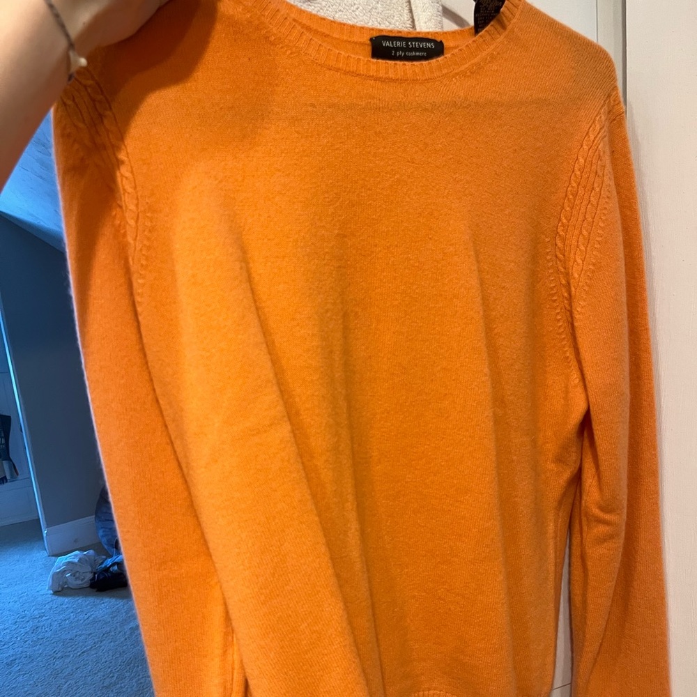 100% cashmere sweater